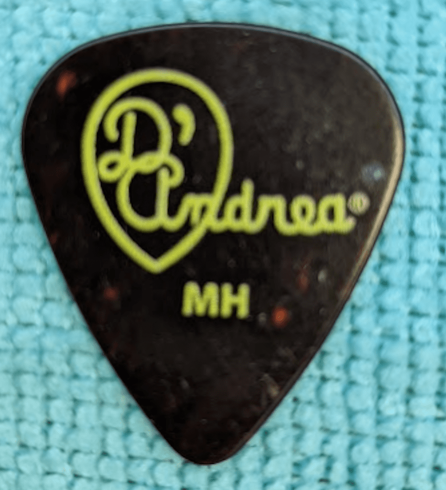 The Great D’Andrea MH Celluloid Guitar Pick Review.